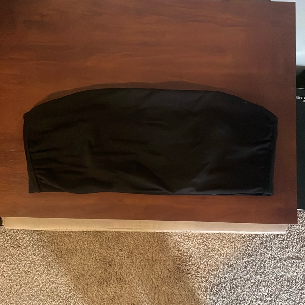 LULULEMON Black Strapless Bathing Suit Top